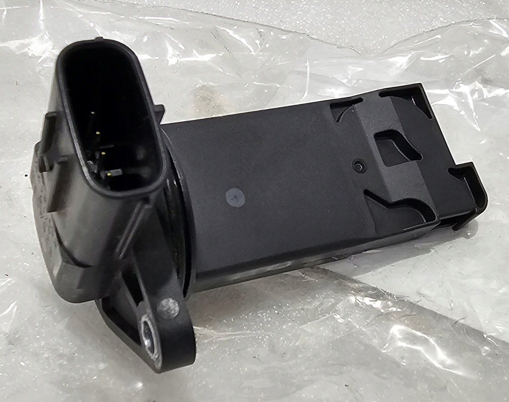 Купить Новый оригинальный датчик расходомер mitsubishi / mazda - 1525a031