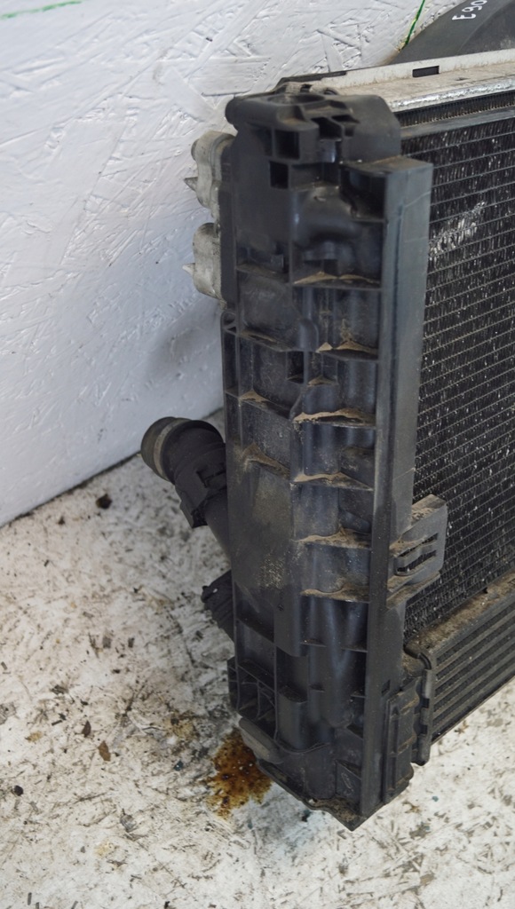 фото №8, Bmw e90 2.0d комплект радіатор вентилятор