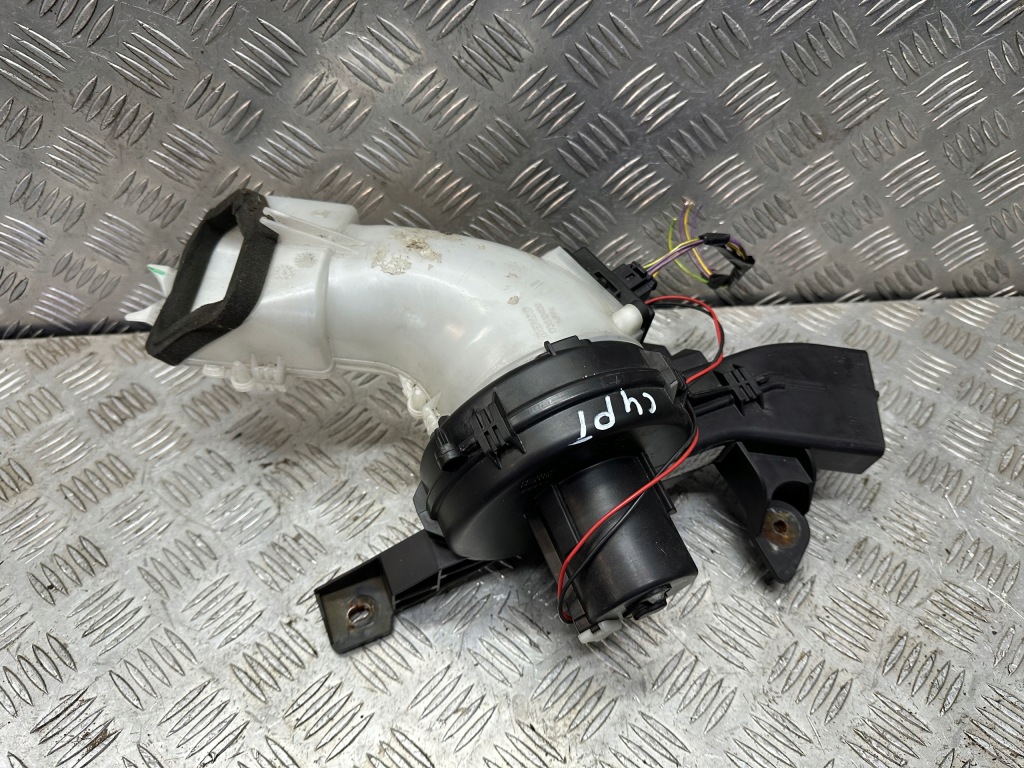 фото №1, Citroen c4 picasso вентилятор воздуходувка правая правый задняя 9689084080 173510100