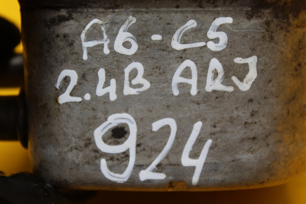 фото №5, Радиатор масла a6 c5 2.4 b arj