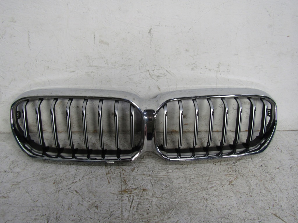 фото №1, Bmw 5 g30 /31 lci решётка радиатора решётка радиатора бампера перед