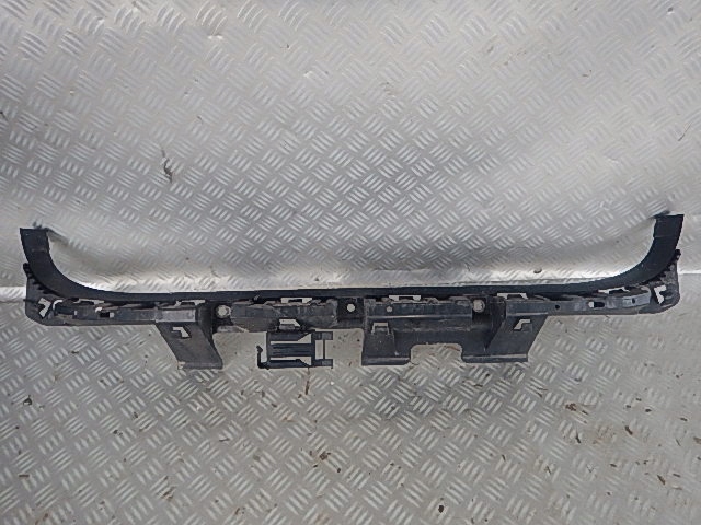 фото №1, Bmw e91 lift напрямна кронштейн бампера задня