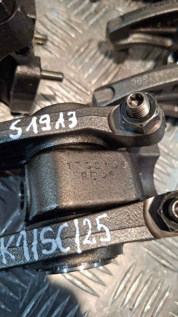 Толкатель клавиатура клапана scania 1782106 в Украине