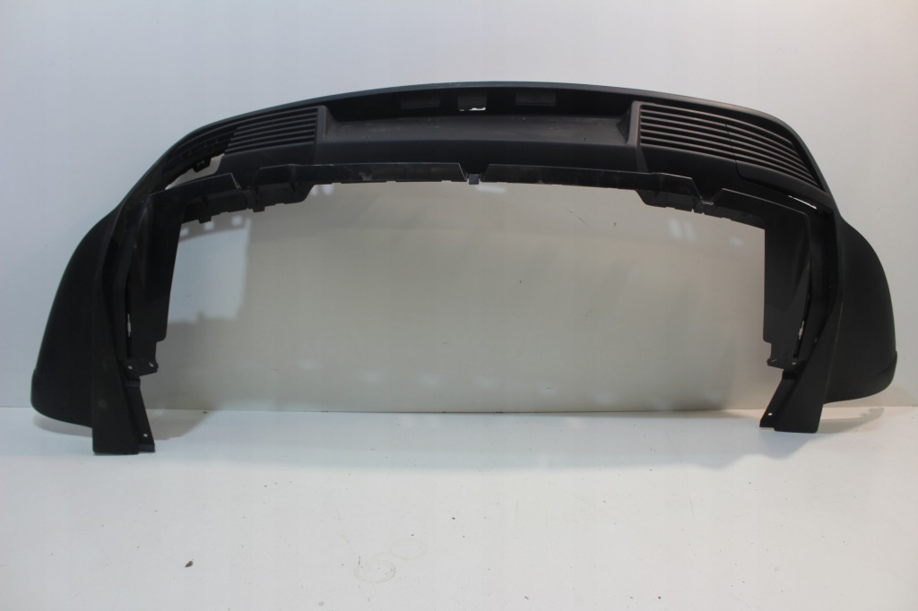 фото №1, Дифузор бампер задня porsche taycan повний 9j0807983f