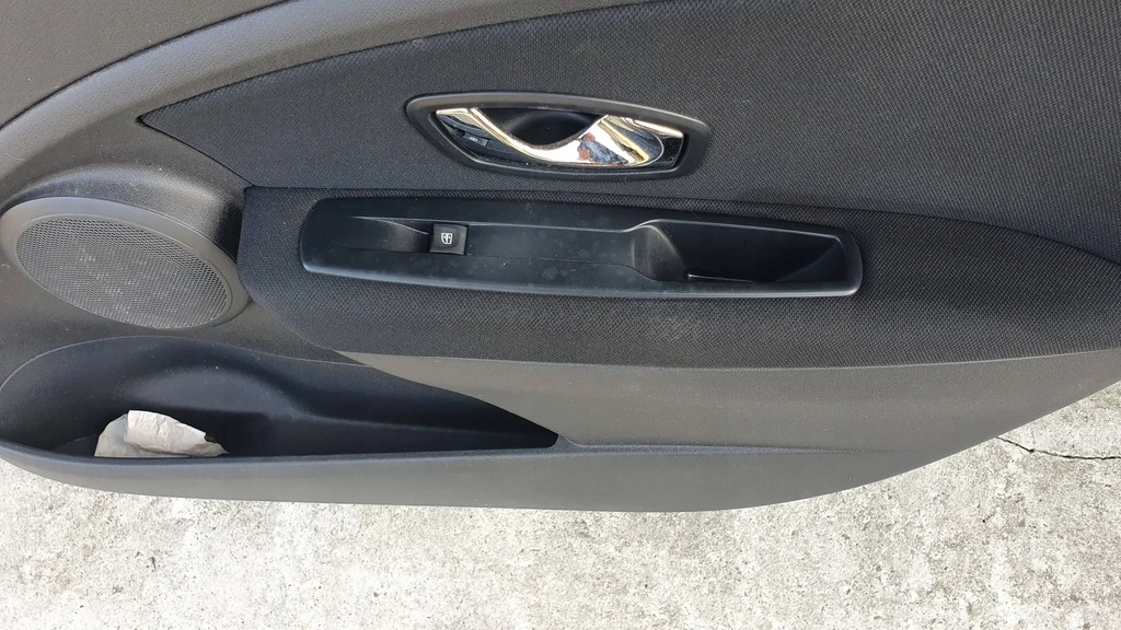 фото №9, Renault fluence lift 12- обшивка обивка дверь правый перед пассажира