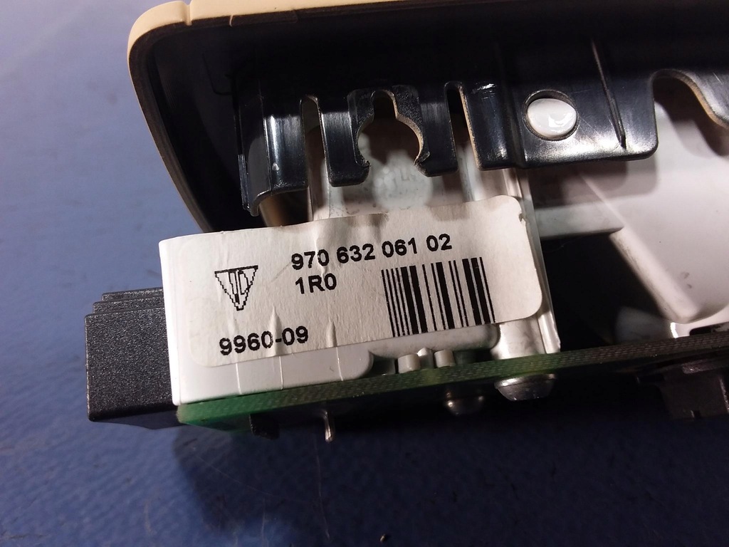 фото №7, Porsche panamera i 970 лампа стельовий задня ліва