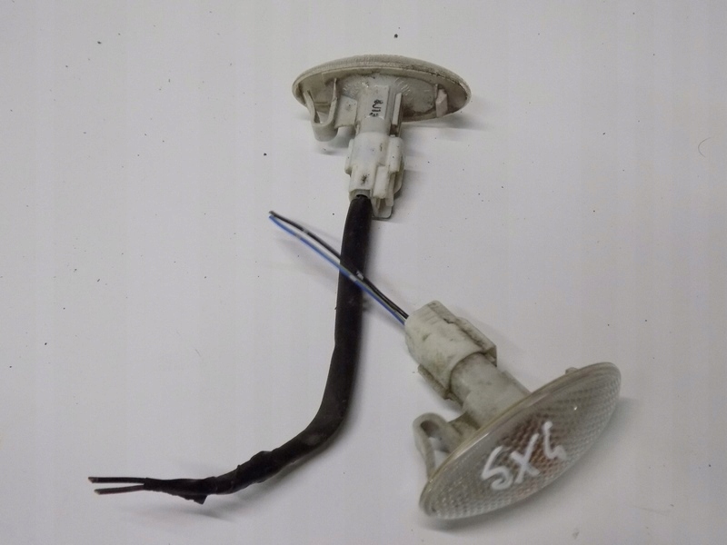 фото №10, Suzuki sx-4 sx4 поворотник поворотник w крыло