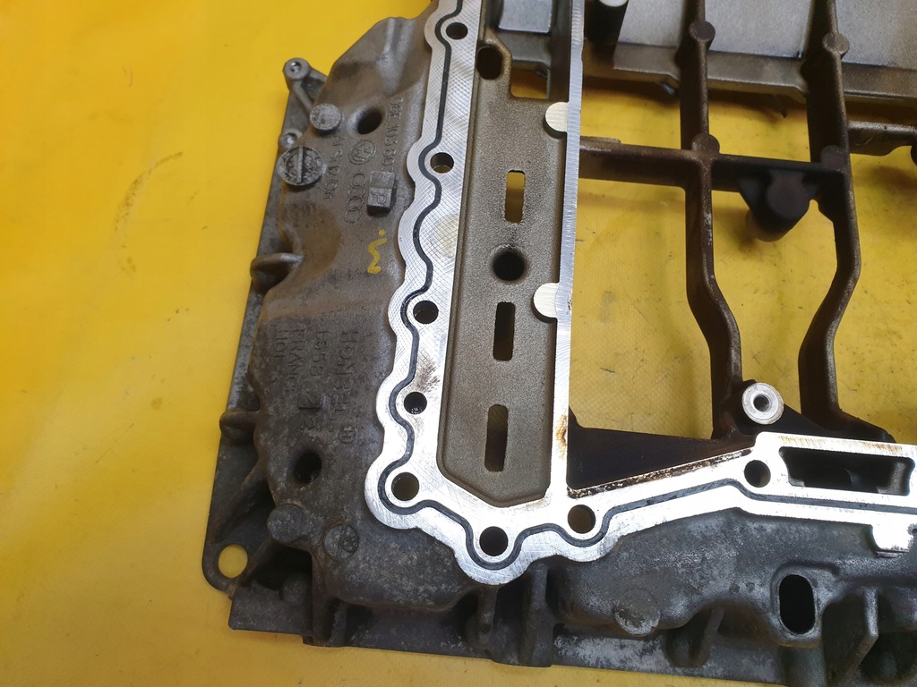 фото №4, Поддон масляная a6 s4 b8 s5 3.0 tfsi cak 06e103603p