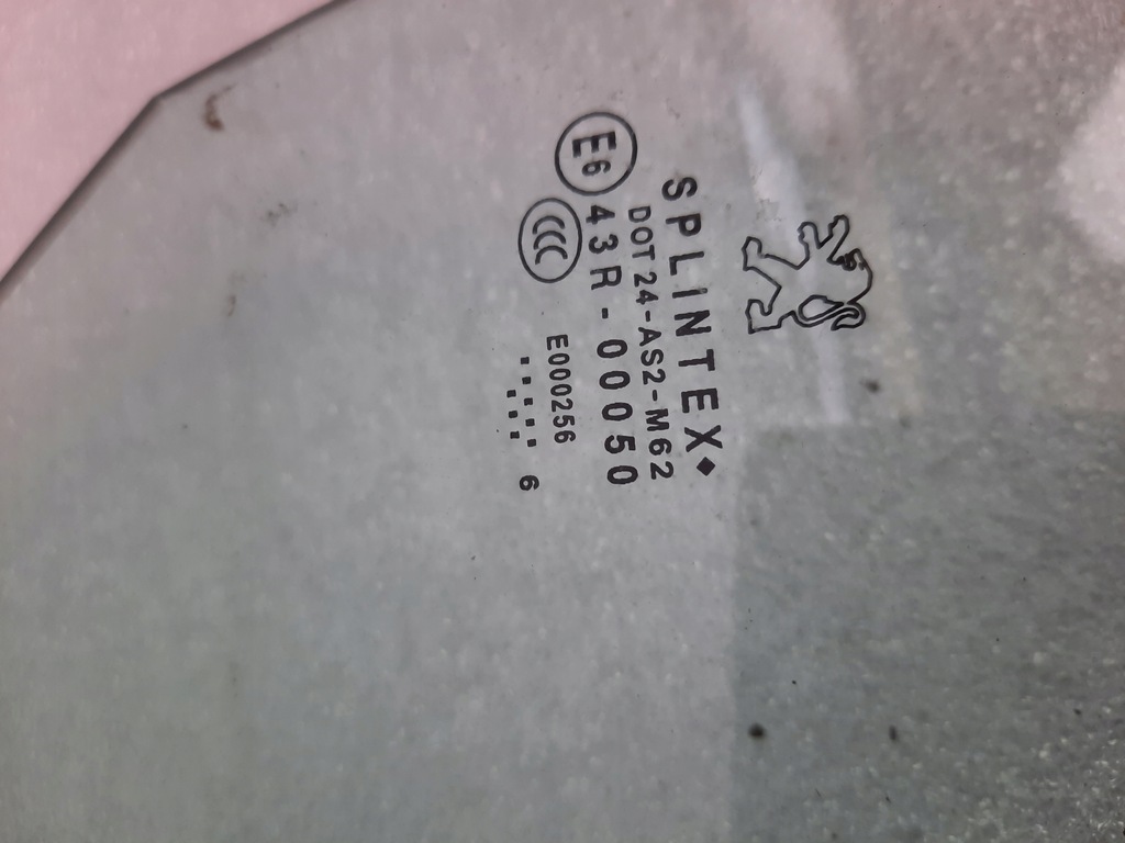 фото №5, Скло двері правий перед peugeot 206cc