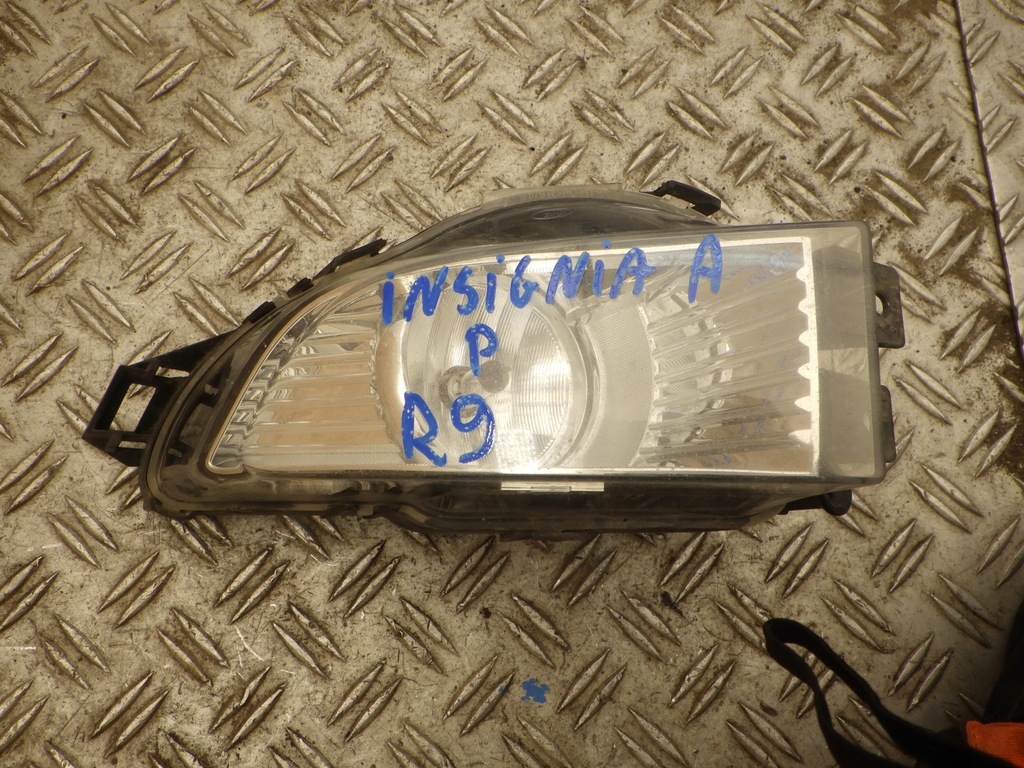 фото №1, Протитуманна фара правий opel insignia 662588537