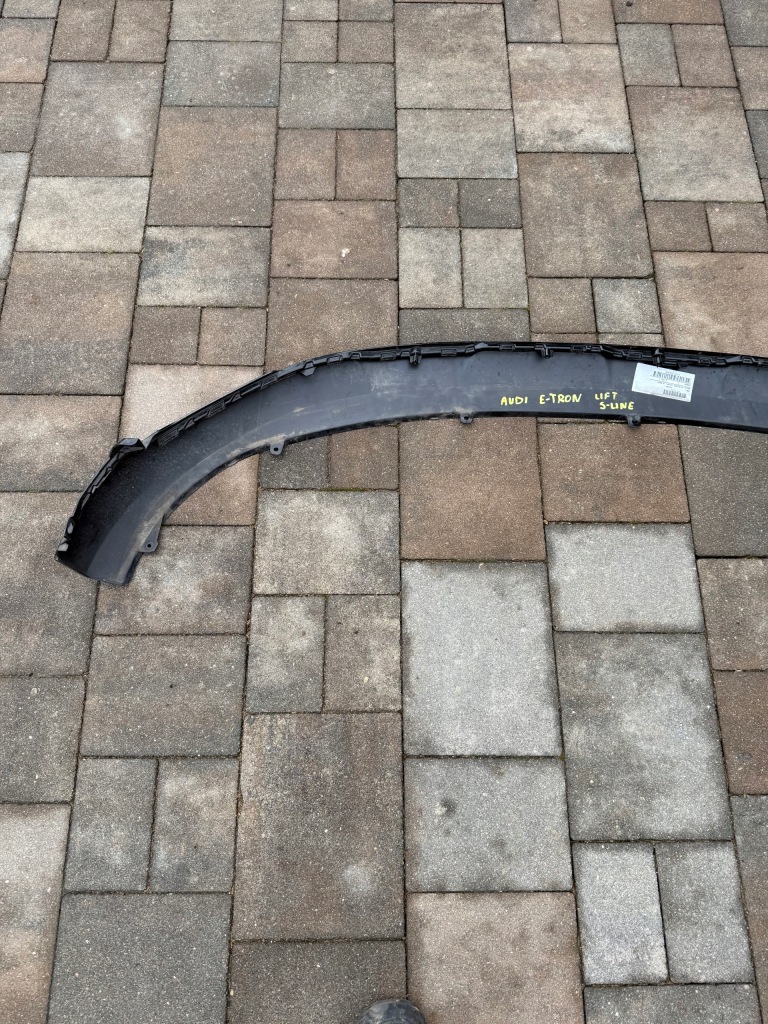 фото №10, Audi e-tron lift s-line бампер перед