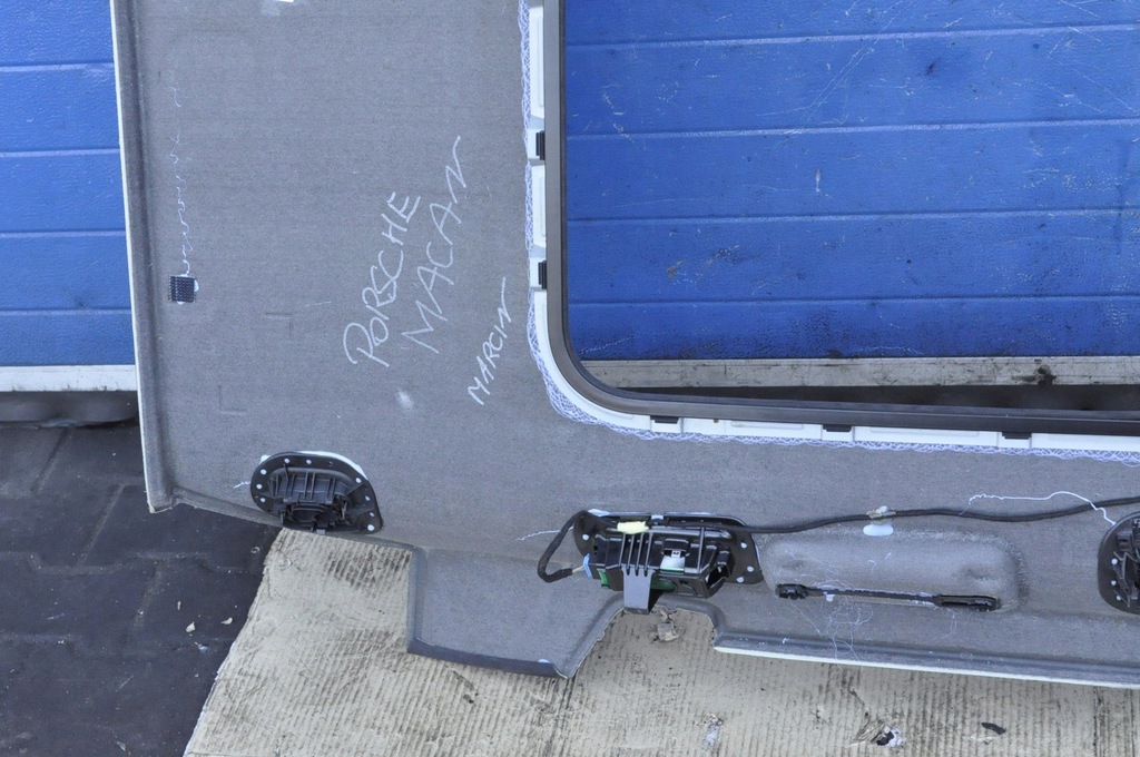 фото №7, Porsche macan 95b 2015r потолок крыша pod люк alcantara