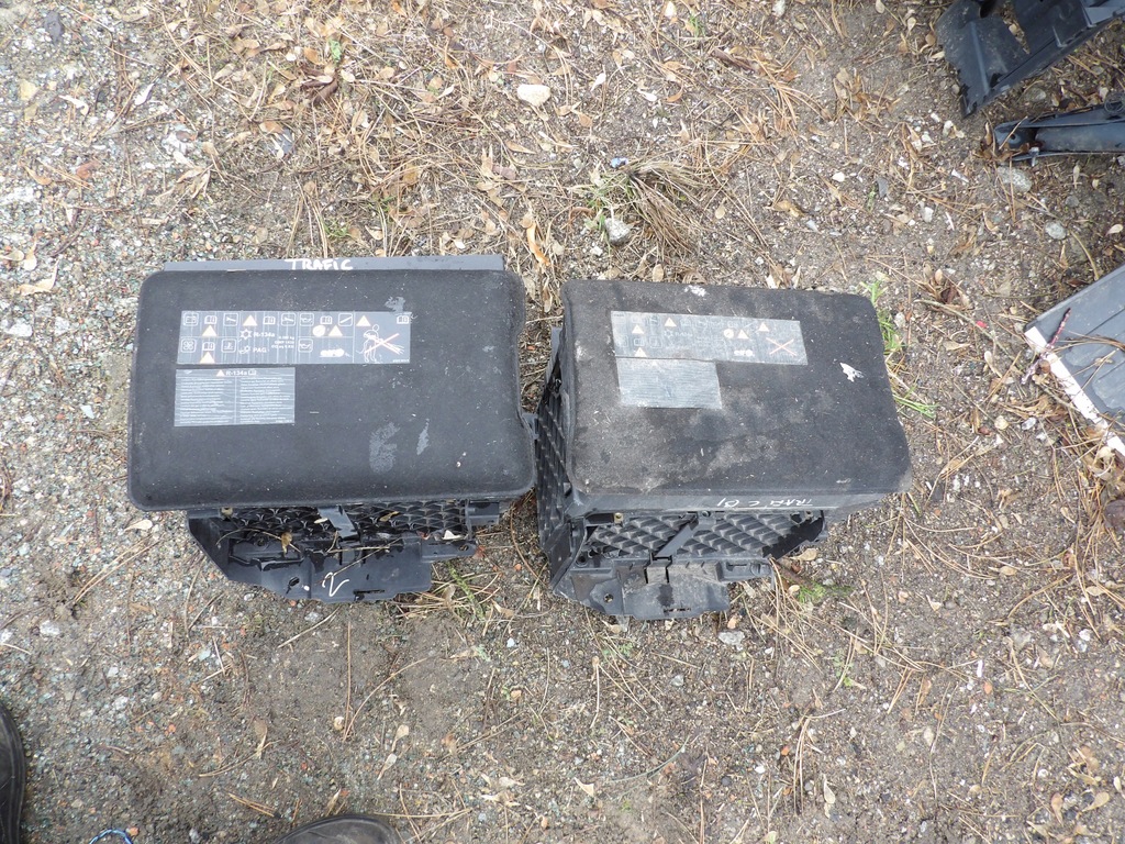 фото №1, Корпус аккумулятор renault trafic iii 3