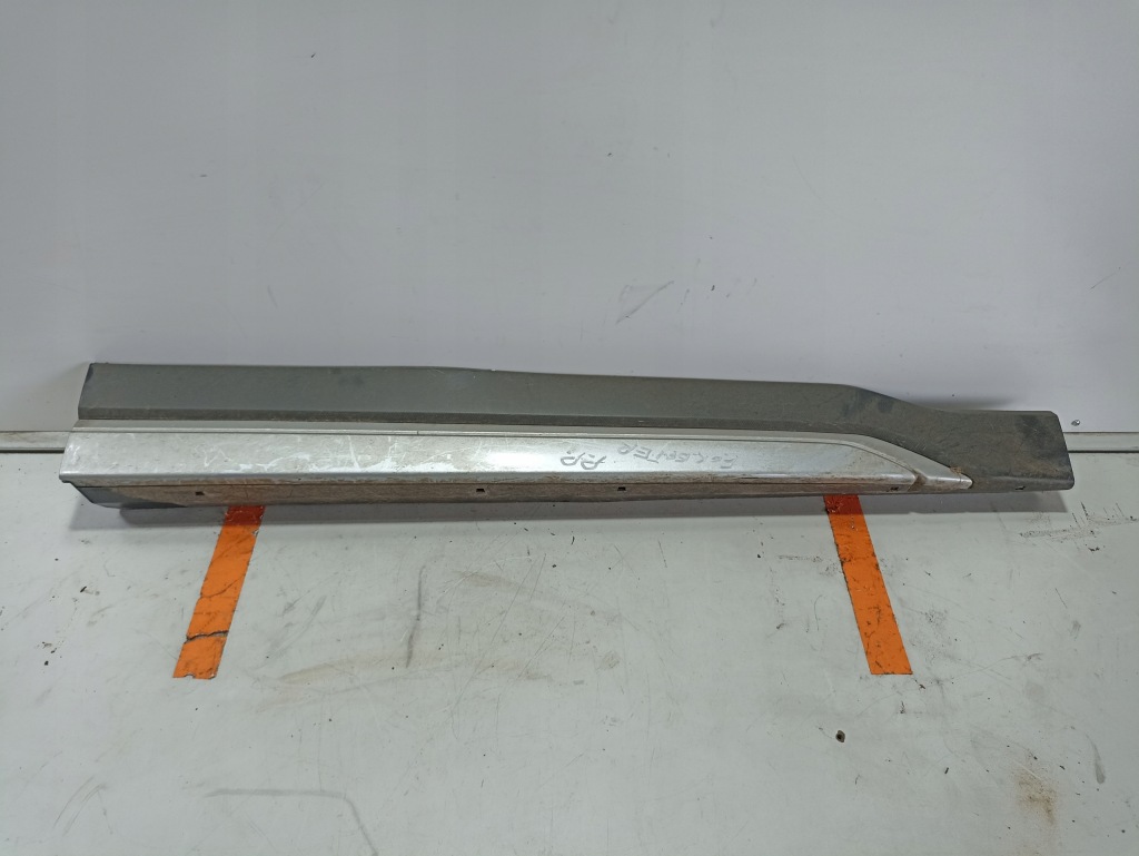 фото №1, Subaru forester v lift молдинг дверь правый перед 91112sj360