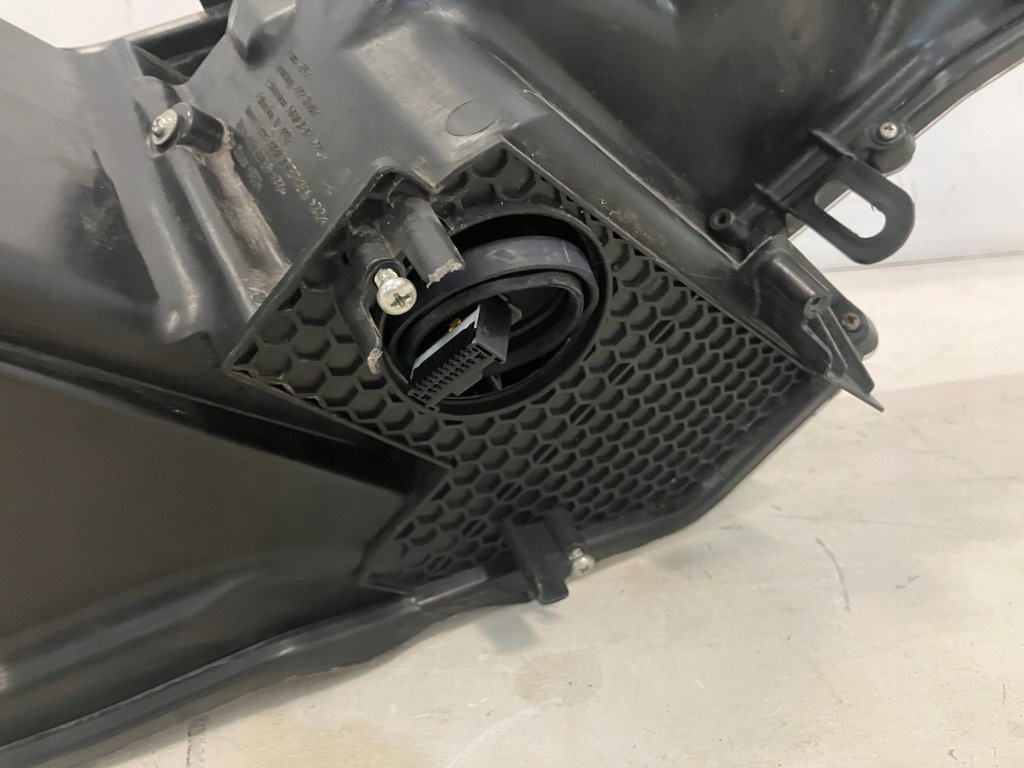 фото №12, Chr c-hr лампа передняя левая перед full led без оснащения