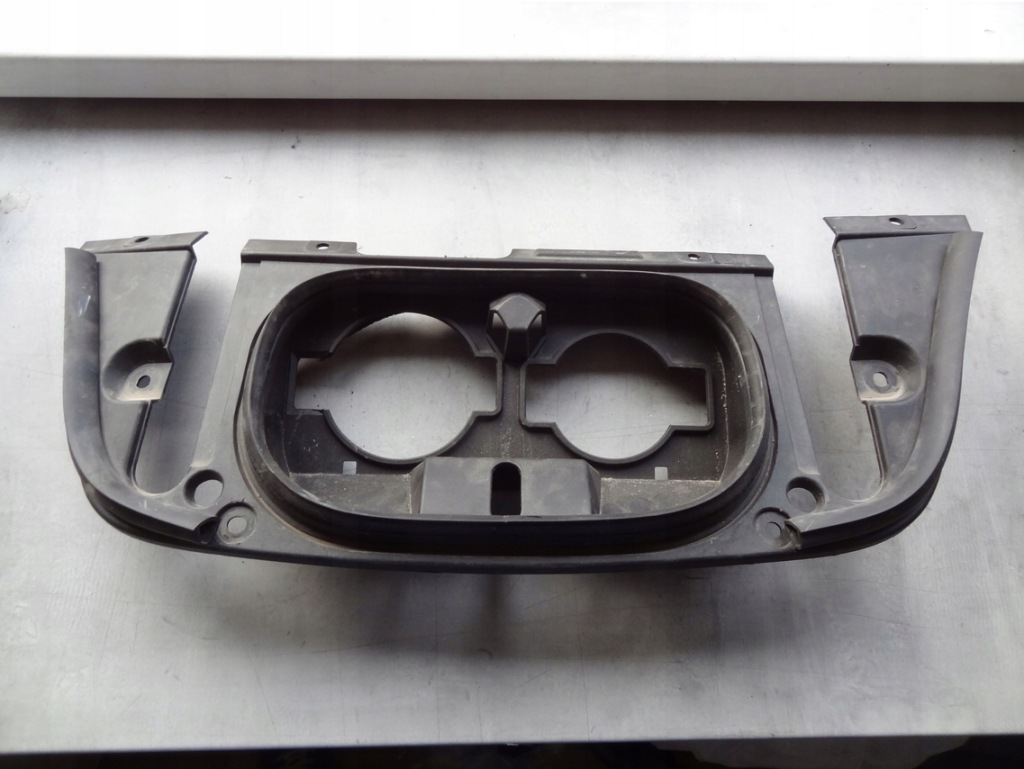 фото №1, Корпус разъём зарядки nissan leaf ii 2017- 65730-5sh0a