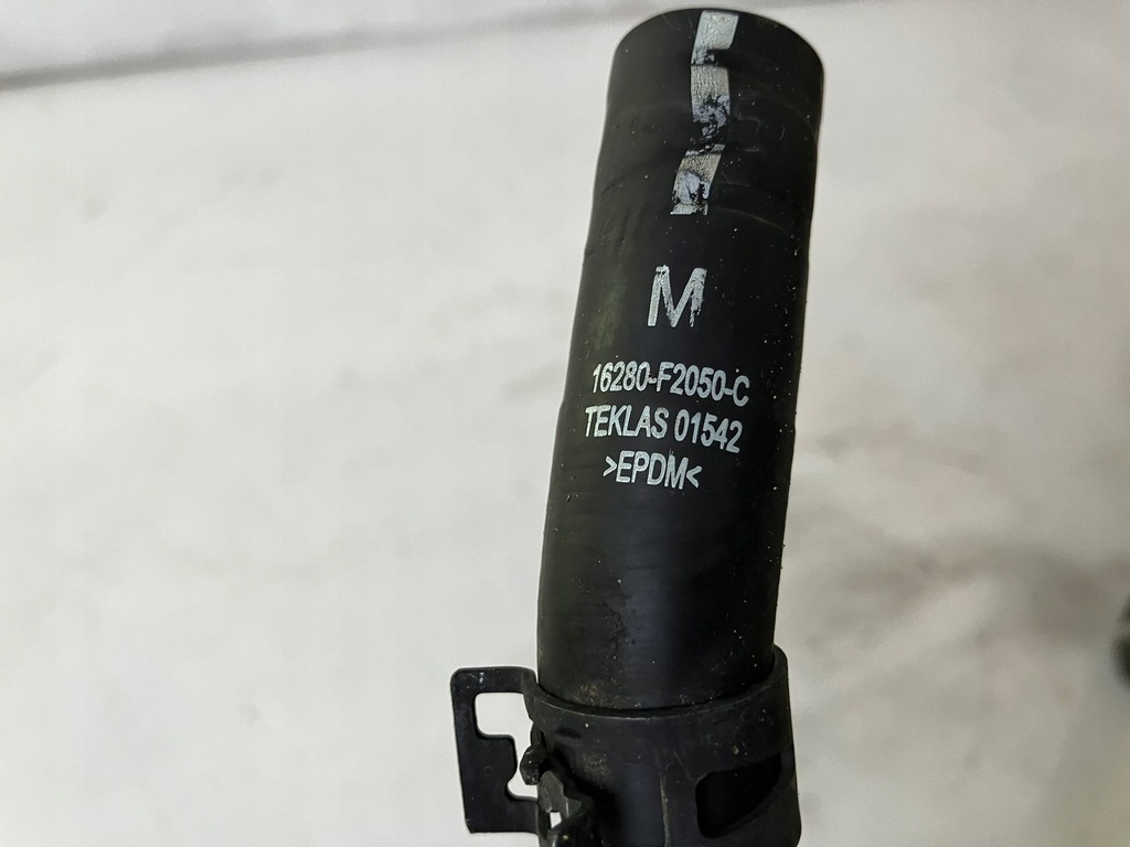 фото №7, Corolla e21 2.0h wąż wody шланг труба