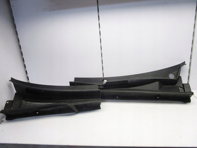 фото №1, Yaris verso i lift 04r жабо комплект l + p eu