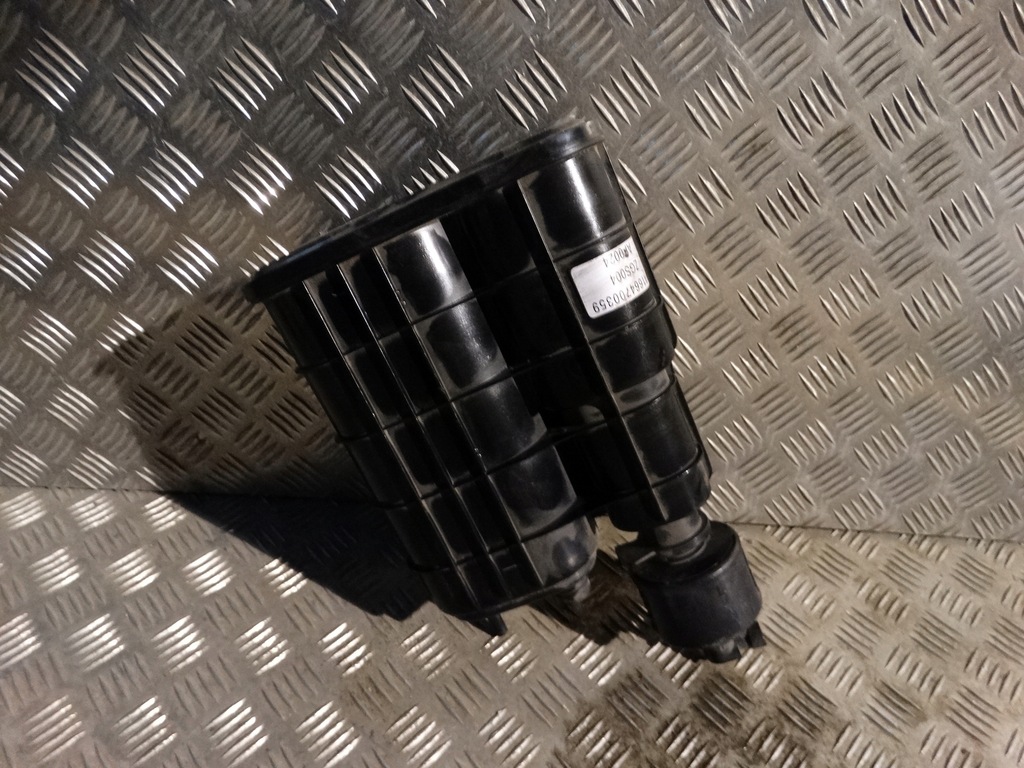 фото №1, Idealny фільтр вугільний mercedes w166 1