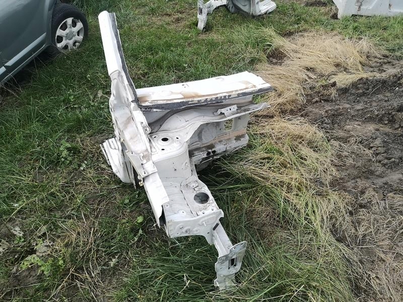 фото №2, Четверть лонжерон правый перед renault clio iv rs