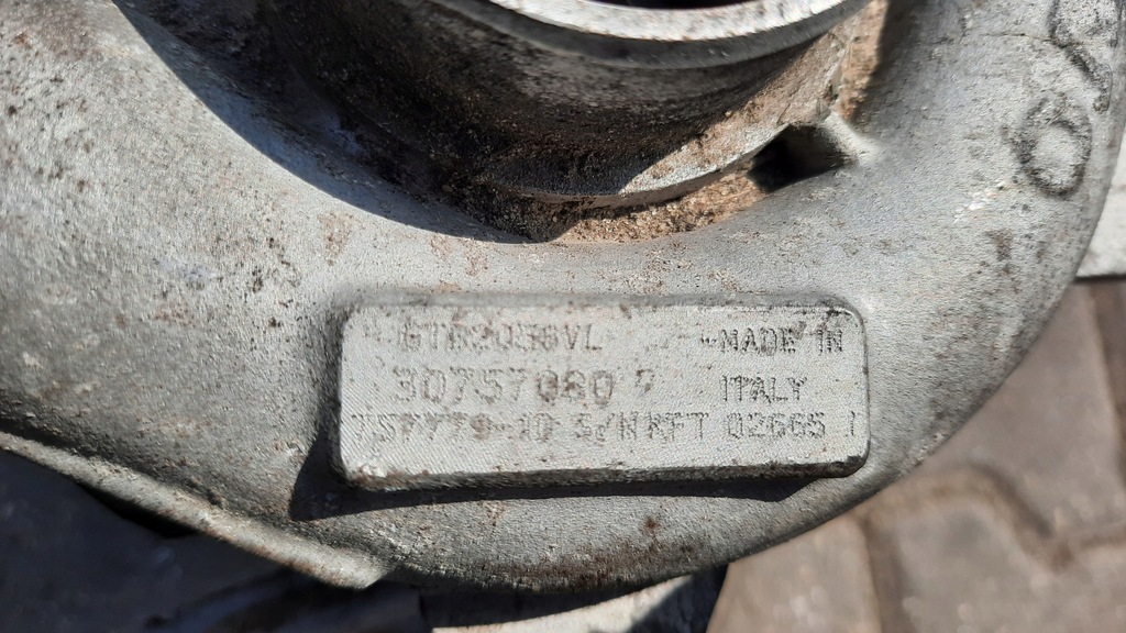 фото №6, Турбонагнітач volvo v70 2.4d 30757080