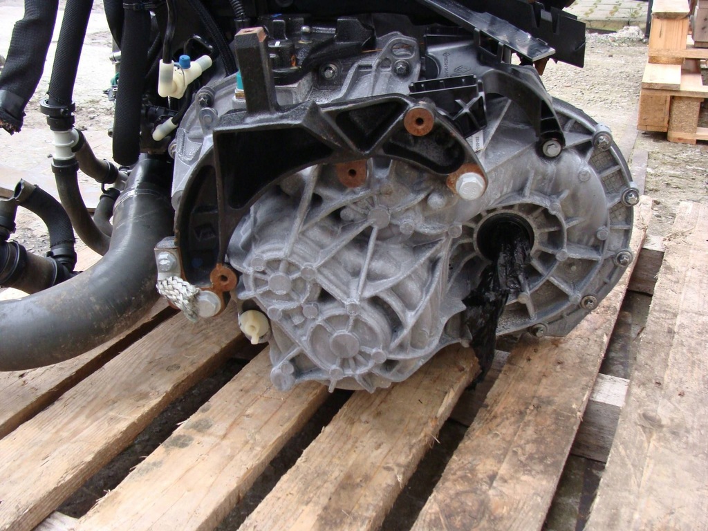 фото №7, Kompletny двигатель m9tc704 ze коробка передач передач pf6054 master iii movanob 2.3