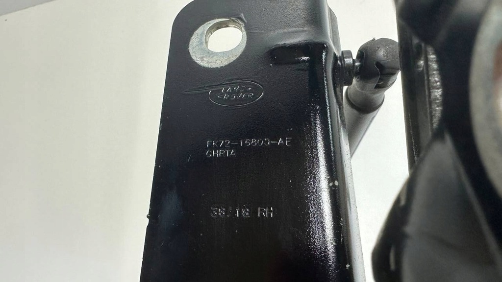 фото №4, Петля капот правый discovery sport l550 -2019