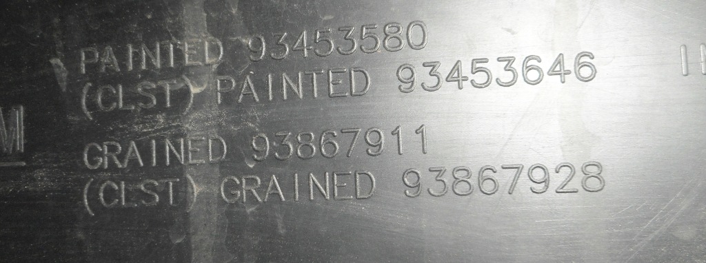 Renault trafic iii vivaro молдинг бічна двері права 93453580 828208208r Зі Шроту