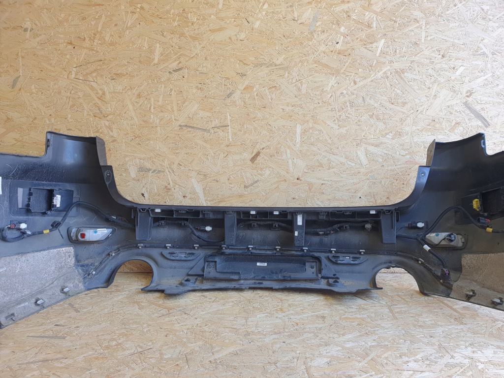 Jeep grand cherokee wk2 рестайлинг  srt бампер задний  6 pdc pau Оригинал