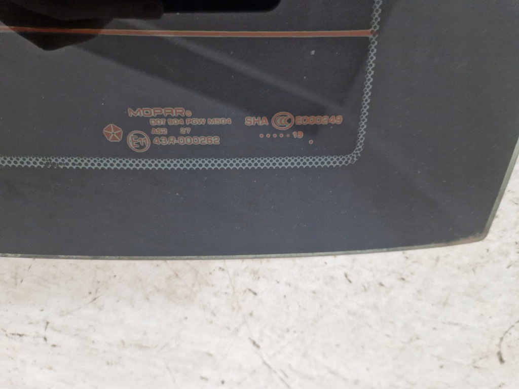 фото №7, Стекло задняя задняя dodge challenger 2015+ usa оригинал