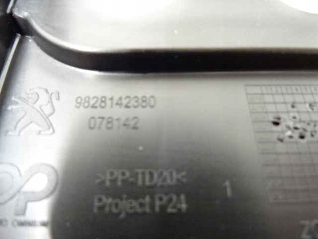 фото №8, Peugeot 2008 ii кронштейн бампера кронштейн правое