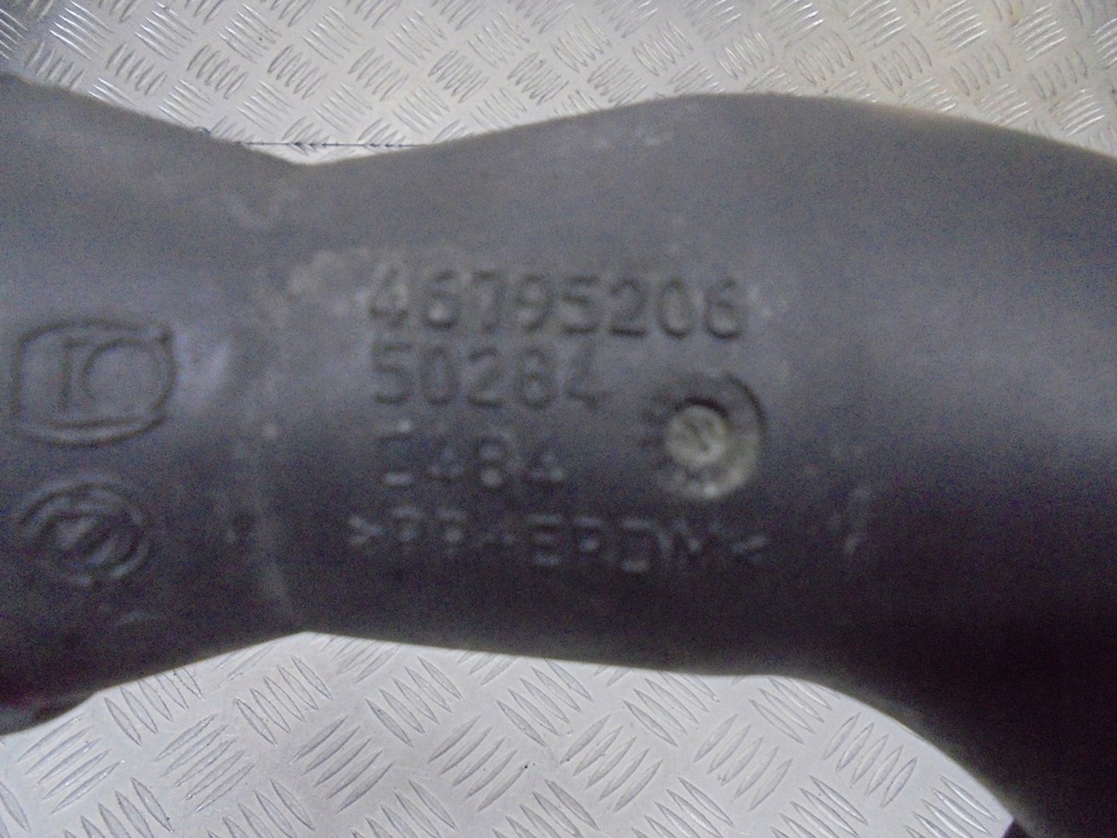 фото №3, Шланг труба воздухозаборник воздуха alfa romeo 147 1.9