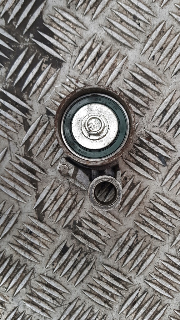 фото №1, Kia carnival 2.5 ролик натяжитель ремень распределительного вала