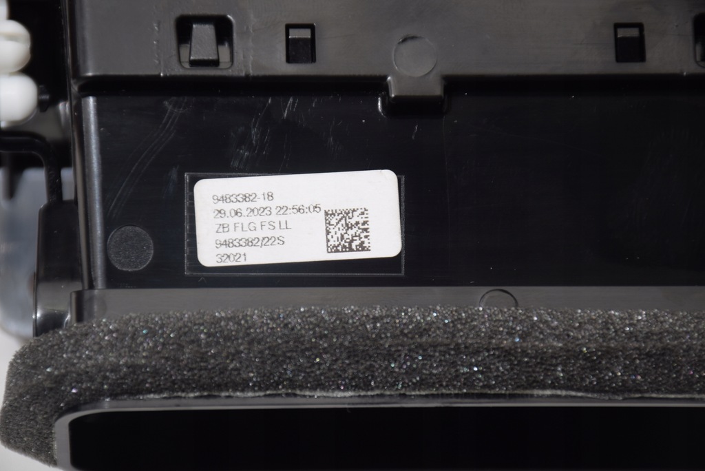 фото №10, Bmw x1 u11 x2 u10 2 u06 левая решётка обдув водителя панели приборной панели