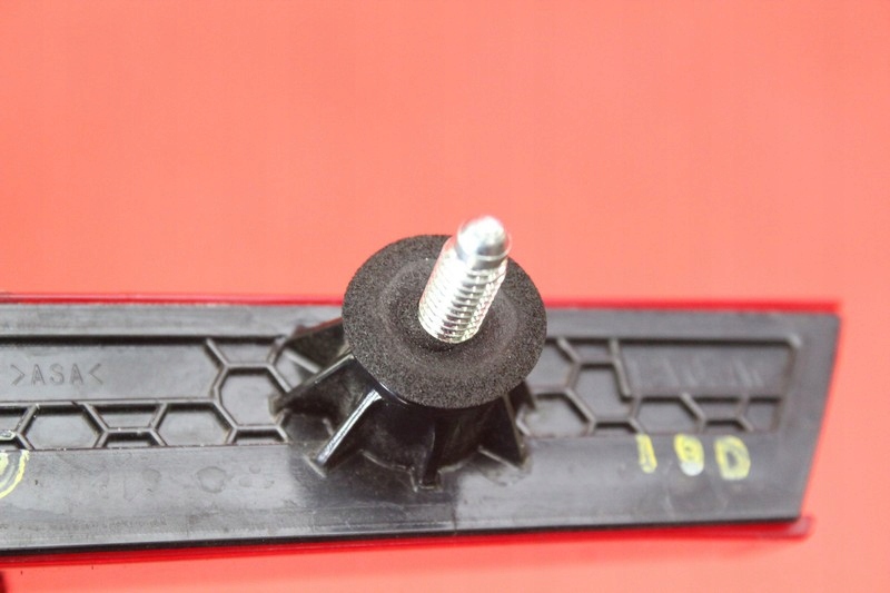 фото №5, Свет стоп-сигнал стоп 12-628 toyota corolla e21 kombi 19-