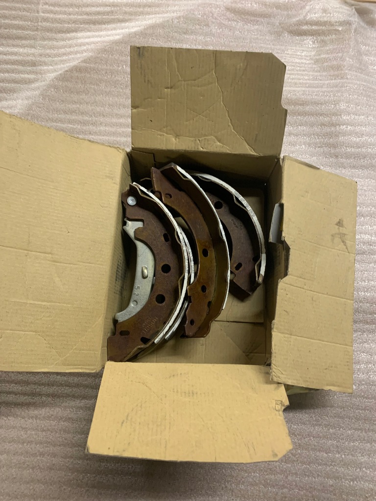 фото №1, Гальмівні колодки гальмівні задня renault kangoo 7701207555