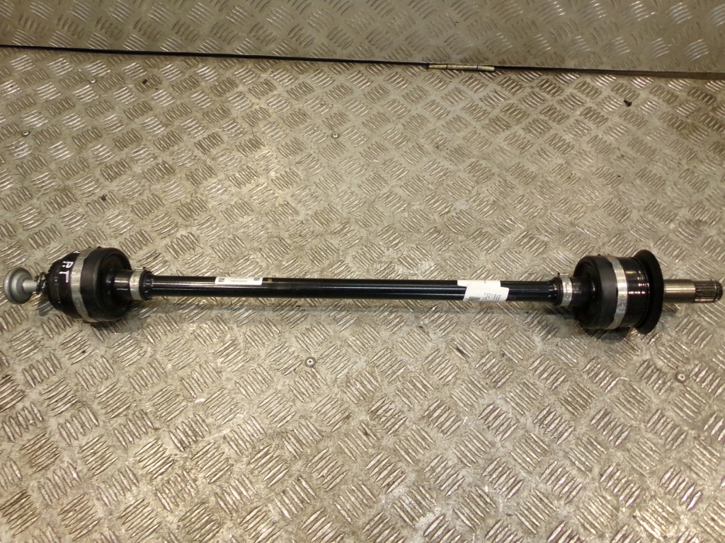 Купить Bmw x4 g02 20ix приводной вал задний  правая 8695500 1435km