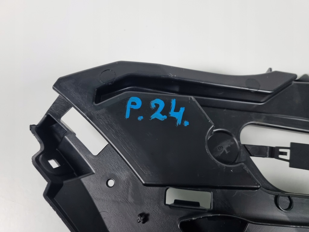 фото №5, Porsche cayenne 9y0 направляющая кронштейн бампера правый задняя 9y0807178b