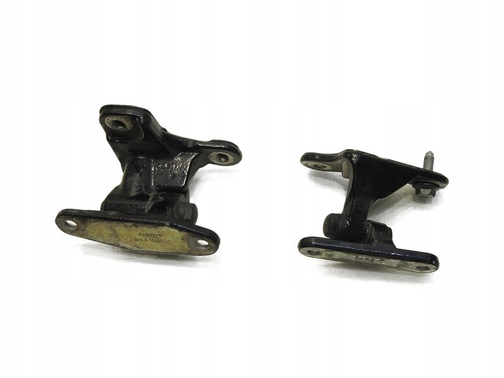 фото №1, Петля петлі двері правий перед 696 mercedes w245 lift a046572