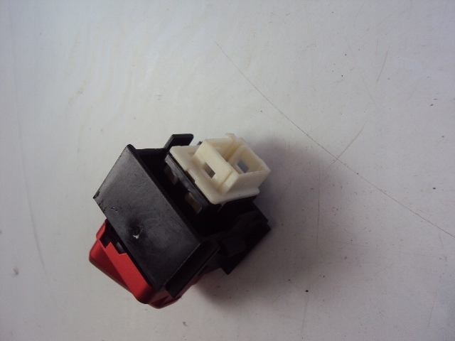 фото №3, Панель кнопка sos citroen ds5 2.0d гибрид 13 r