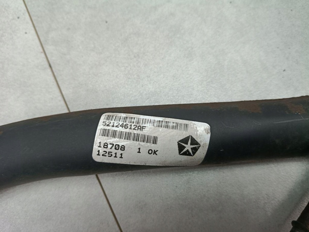 Jeep grand cherokee wk2 10- 3.0 crd труба заливної пального 52124612af Доставка