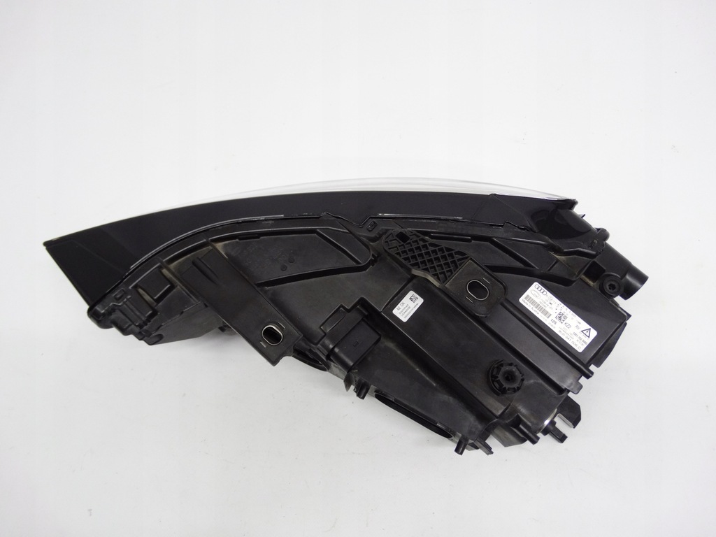 фото №14, Audi q3 8u lift 14-18 лампа права ксенон некерований + led 8u0941006c