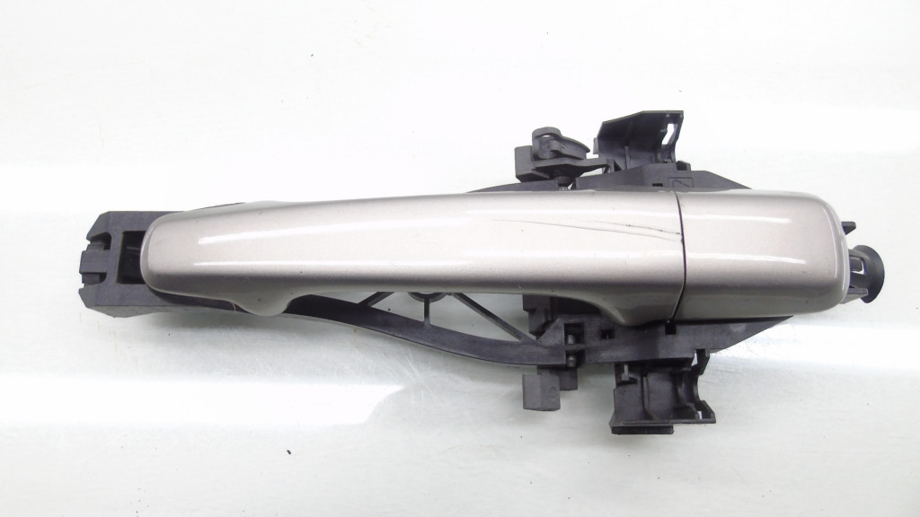 фото №1, Ручка двері зовнішня лівий перед volvo xc70 ii v70 iii s80 30784202