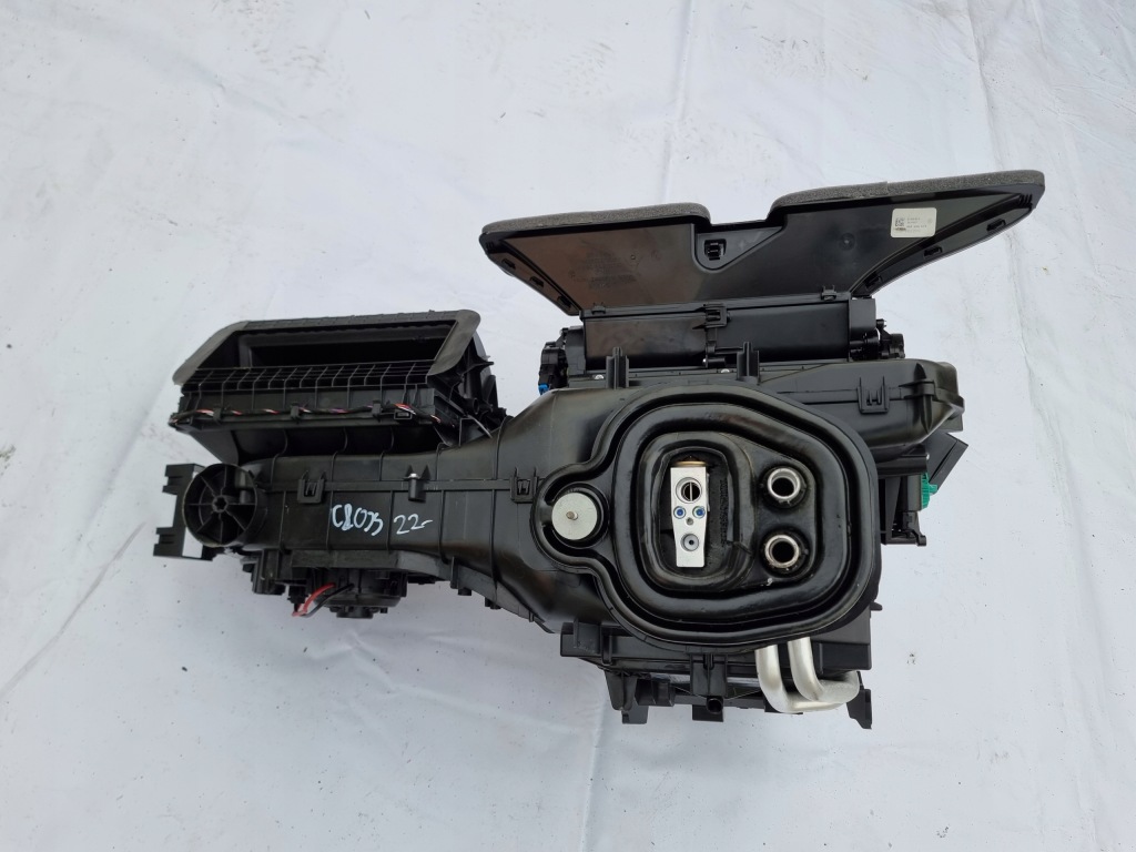 Купити Vw atlas cross sport 3.6 awd r-line обігрівач 2021-