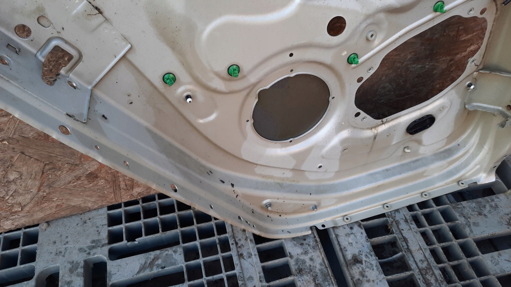 фото №6, Рама рамка дверь правый задняя volkswagen golf v 07r