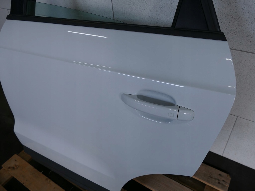 фото №10, Audi q3 8u lift дверь с стекло левый задняя левая задние ls9r