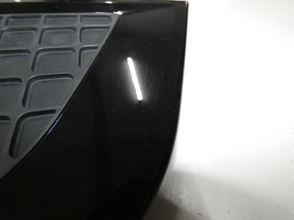 фото №9, Решітка бампера, впуск крила land rover defender ліва 311.