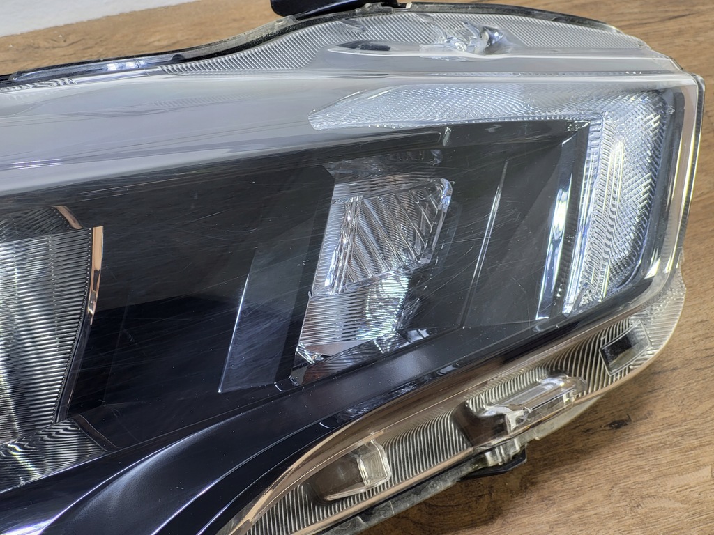 фото №7, Nissan micra k14 лампа передня права 100-18728 9