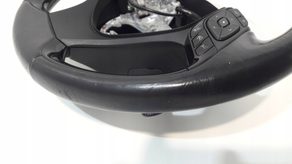 фото №8, Toyota c-hr chr воздуховод кожаный кожа с подогревом подогрев l100