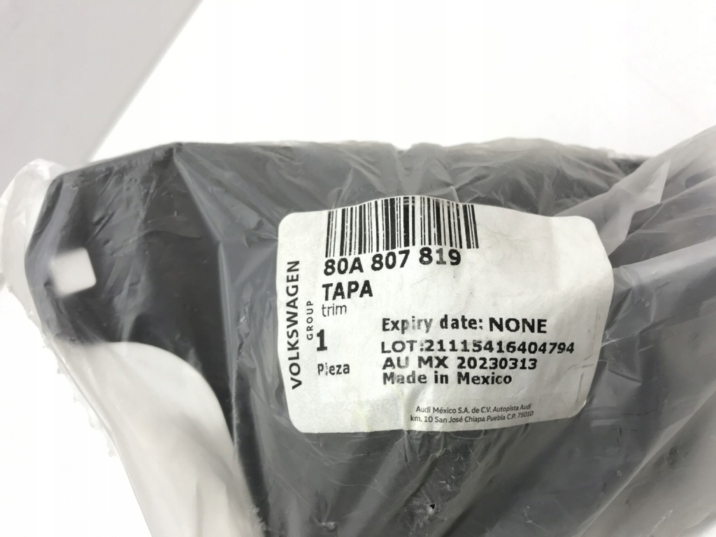 Заглушка радара distronic решётки левый бампера audi q5 2017- 80a807819 с Разборки